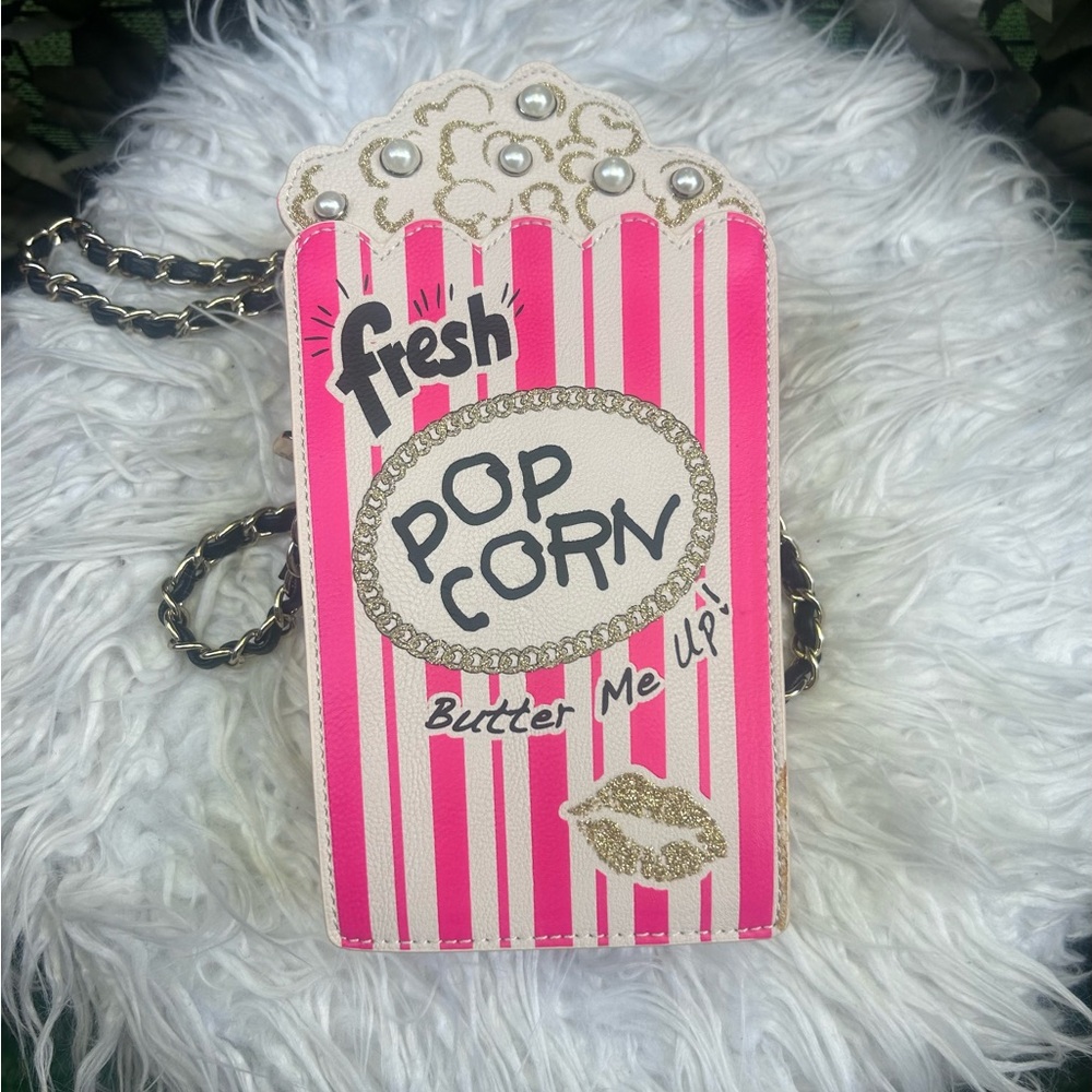 Betsey Johnson cute collectors Popcorn Crossbody Bag Butter Me Up Poppin Rockin